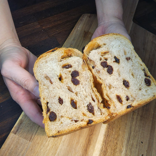 Cubit (Raisins Walnut) Sourdough Loaf